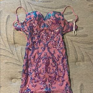 very pretty sequence dress